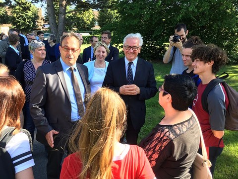 Jean Claude Leroy rencontre les habitants de Montigny-en-Gohelle pour le lancement de la nouvelle vague de contractualisation.